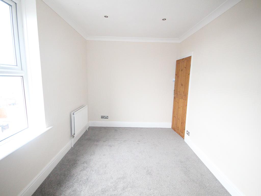 3 bedroom end terrace house Let Agreed in Barnoldswick - IMG_2360.jpg